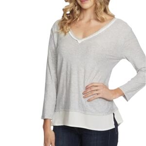 Soft Drape VINCE CAMUTO Layered Look Mixed Media T-Shirt Heather Gray V-Neck 